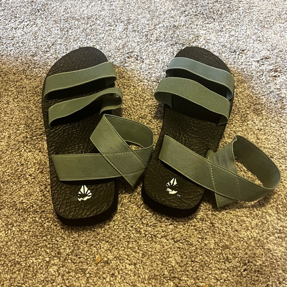 🌿5/$25 Academy Sports Brand Elastic Sandals - Picture 7 of 9